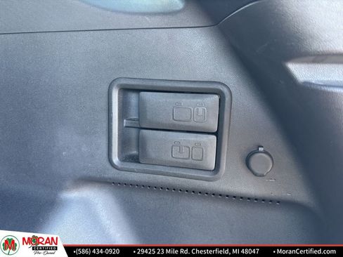 Used 2019 Chevrolet Equinox LT image 29