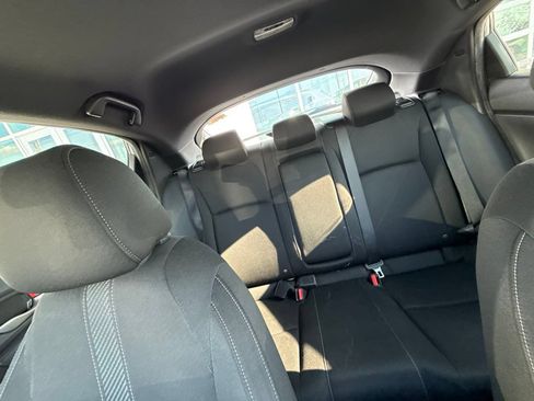 Used 2018 Honda Civic EX image 10
