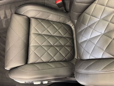 Used 2024 BMW X7 xDrive40i w/ M Sport Package image 22