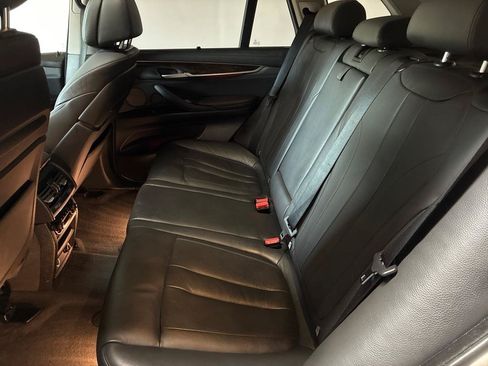 Used 2015 BMW X5 xDrive50i AWD/4WD image 25