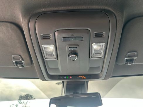 Used 2022 Chevrolet Tahoe LT image 20