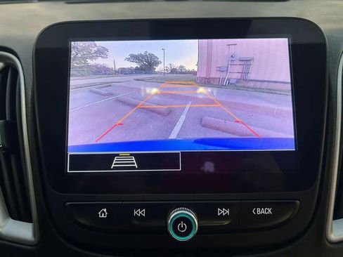 Used 2023 Chevrolet Malibu LT image 25