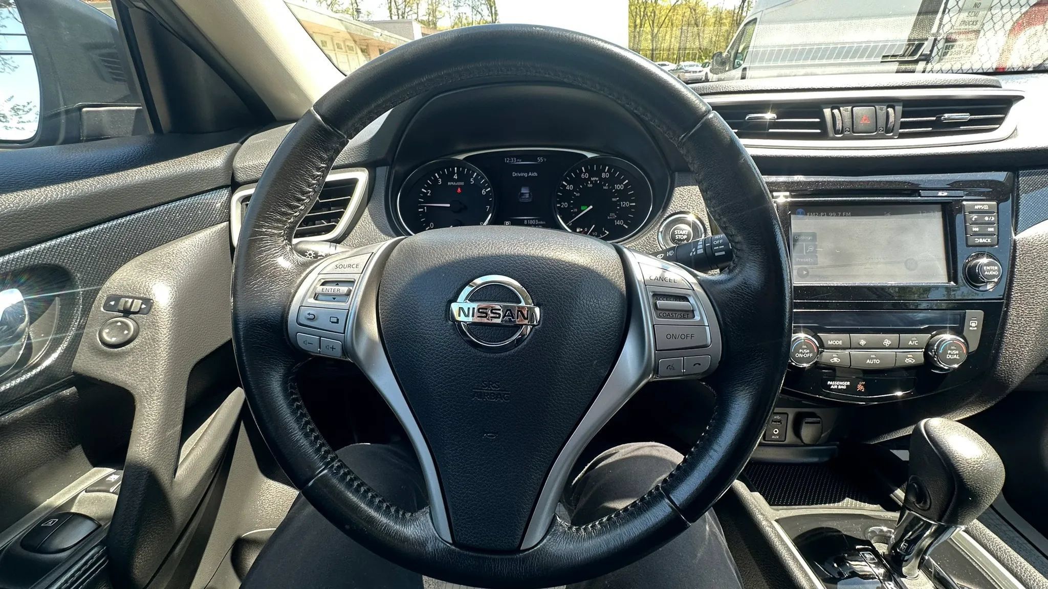 Used 2016 Nissan Rogue SL AWD/4WD image 14