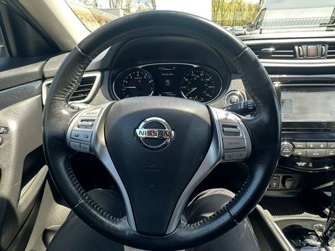 Used 2016 Nissan Rogue SL AWD/4WD image 14