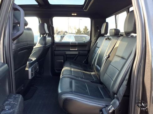 Used 2019 Ford F150 Raptor w/ Equipment Group 802A Luxury image 32