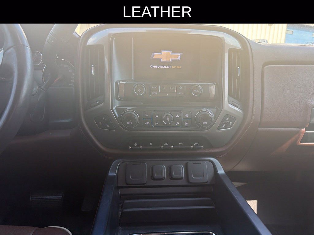 Used 2017 Chevrolet Silverado 1500 High Country AWD/4WD image 8