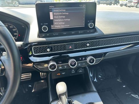 Certified 2024 Honda Civic Sport image 17