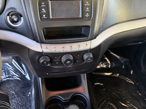 Used 2015 Dodge Journey American Value Package FWD image 15