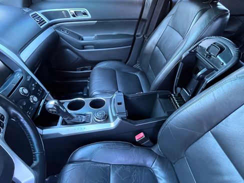 Used 2012 Ford Explorer XLT image 21