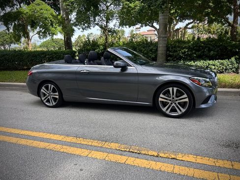 Used 2019 Mercedes-Benz C 300 Cabriolet image 9