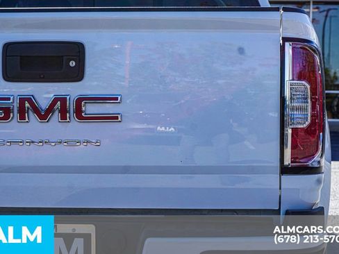 Used 2022 GMC Canyon Elevation w/ Trailering Package image 13