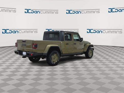 New 2026 Jeep Gladiator Sport AWD/4WD image 8