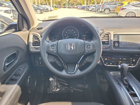 Used 2019 Honda HR-V EX image 22