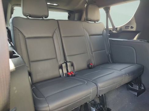 Used 2023 GMC Yukon XL Denali w/ Denali Reserve Package RWD image 30