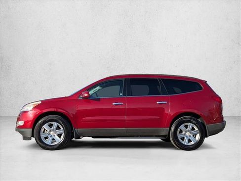 Used 2012 Chevrolet Traverse LT image 9