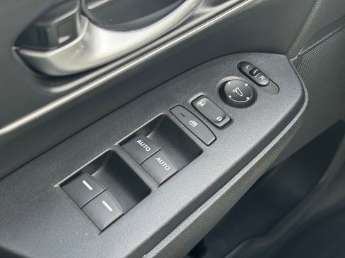 Used 2020 Honda CR-V EX-L image 25