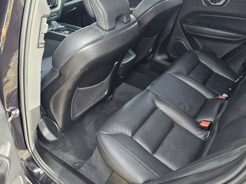 Certified 2025 Volvo XC60 B5 Plus image 14
