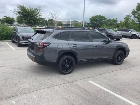 Used 2022 Subaru Outback Wilderness AWD/4WD image 5