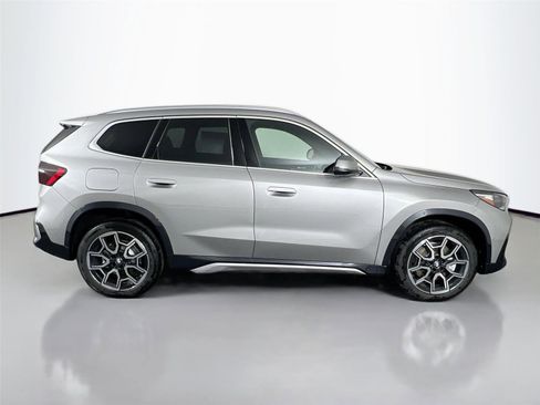 Certified 2025 BMW X1 xDrive28i image 7