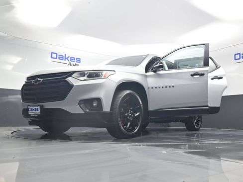 Used 2021 Chevrolet Traverse Premier w/ Redline Edition FWD image 64