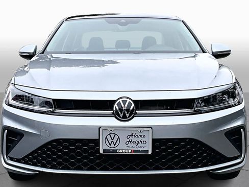 New 2026 Volkswagen Jetta SEL image 3