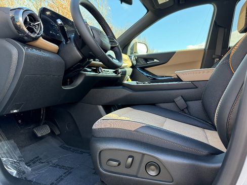 New 2026 Chevrolet Equinox ACTIV image 18