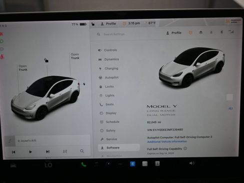 Used 2021 Tesla Model Y Long Range AWD/4WD image 13