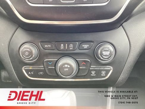 Used 2020 Jeep Cherokee Latitude Lux w/ Quick Order Package 26H Lux AWD/4WD image 19