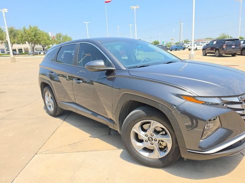Used 2023 Hyundai Tucson SE AWD/4WD image 1