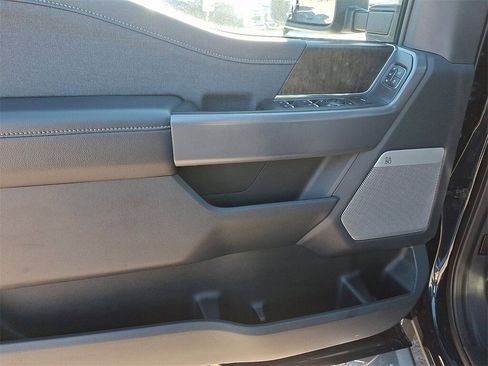 Certified 2024 Ford F450 Lariat w/ Camper Package image 12