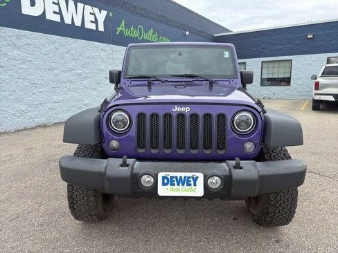 Used 2018 Jeep Wrangler Unlimited Sport S AWD/4WD image 5
