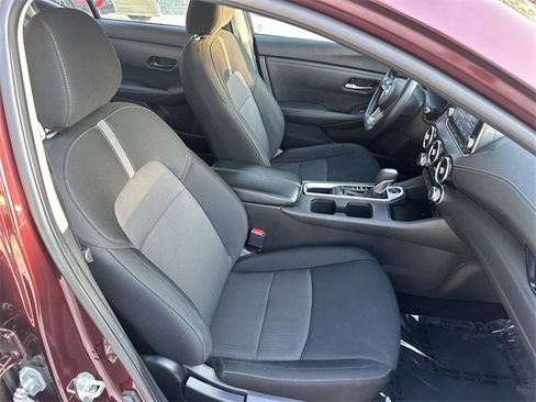 Used 2024 Nissan Sentra SV image 28