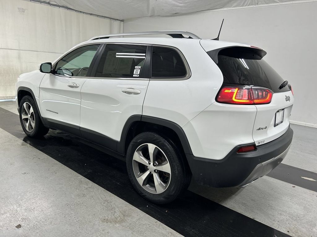Used 2021 Jeep Cherokee Limited AWD/4WD image 7