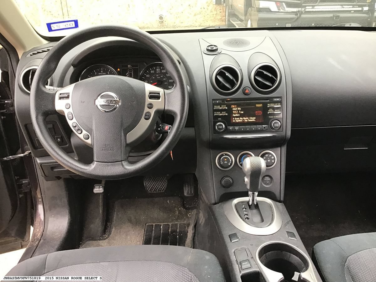 Used 2015 Nissan Rogue S w/ Convenience Package AWD/4WD image 12