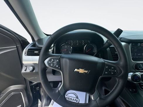 Used 2017 Chevrolet Tahoe LT w/ Luxury Package RWD image 17