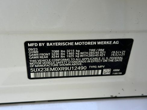 Certified 2024 BMW X7 xDrive40i w/ Premium Package image 42