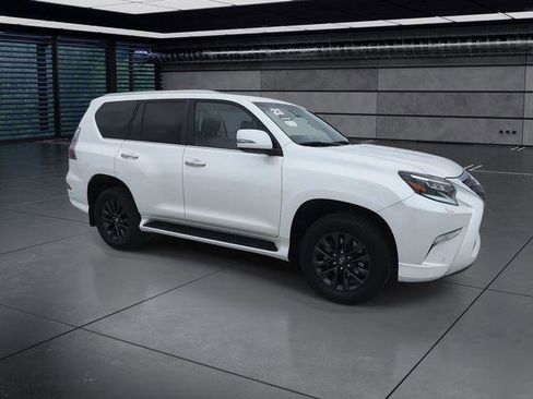 Certified 2023 Lexus GX 460 Premium w/ Premium Package AWD/4WD image 2