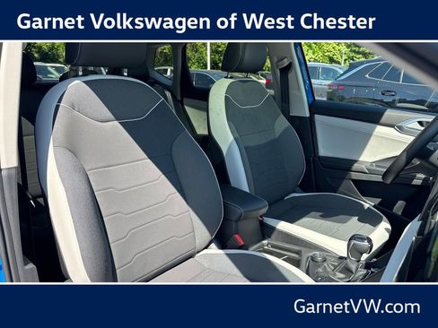 New 2026 Volkswagen Taos SE AWD/4WD image 38