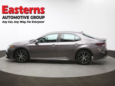 Used 2022 Toyota Camry SE image 60