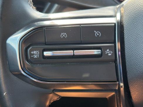 Used 2024 GMC Canyon AT4 AWD/4WD image 19