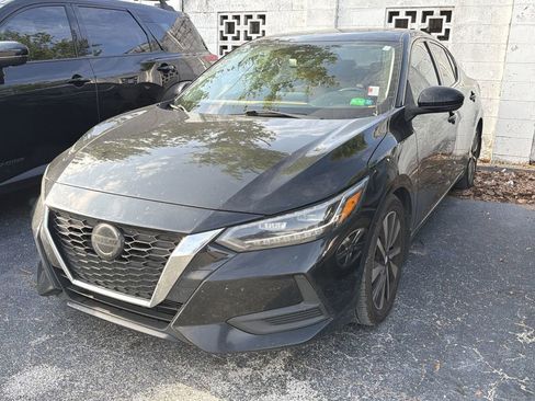 Used 2020 Nissan Sentra SV w/ SV Premium Package FWD image 3