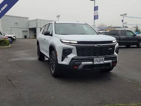 New 2026 Chevrolet Traverse Z71 w/ Enhanced Driving Package image 3