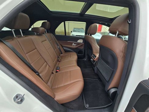 Used 2024 Mercedes-Benz GLE 350 4MATIC image 12