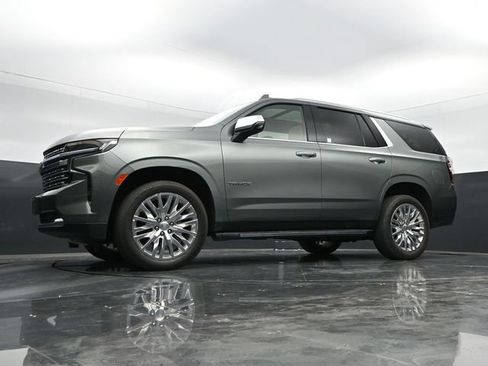 Used 2023 Chevrolet Tahoe Premier AWD/4WD image 45