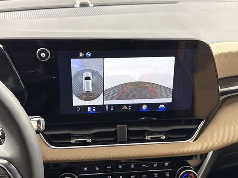 New 2026 Chevrolet Equinox ACTIV w/ Convenience Package III image 19