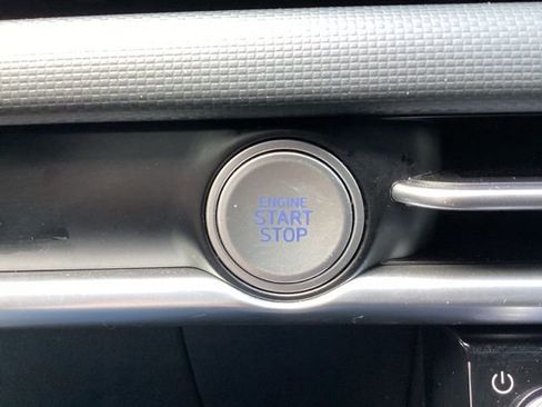 Used 2025 Hyundai Santa Cruz SEL FWD image 21