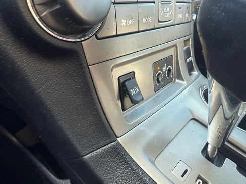 Used 2008 Toyota Highlander Sport image 40