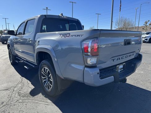 Used 2021 Toyota Tacoma TRD Sport image 7