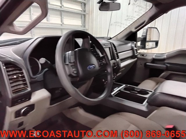 Used 2022 Ford F350 XLT w/ XLT Premium Package AWD/4WD image 11