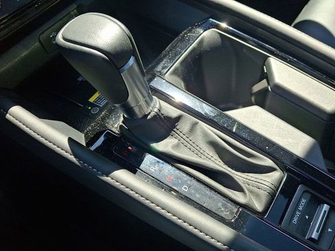 Certified 2023 Honda Accord Touring image 16